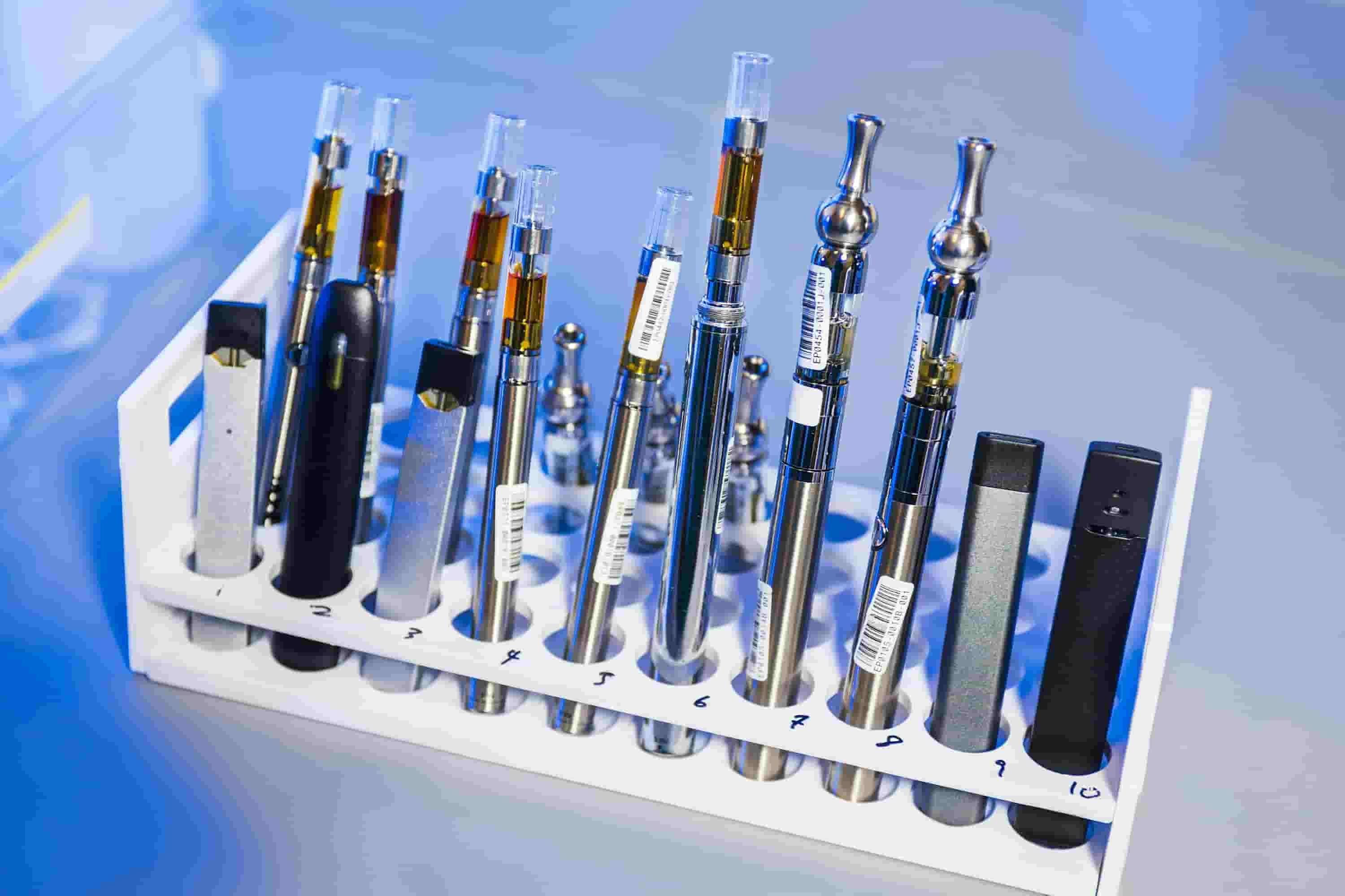 IBVAPE safety insights for expectant parents, IBVAPE and e cigarettes and pregnancy risks, studies and quitting tips