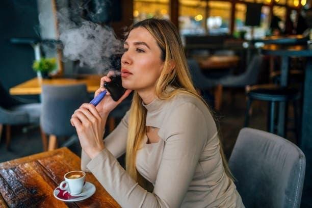 E-cigarete market brief and electronic cigarette news uncovering regulatory changes and consumer trends