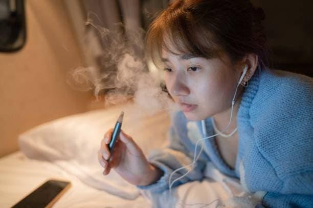 Ultimate Guide to đá gà trực tiếp 888 and the toolbox of electronic cigarette for Live Stream Fans and Vaping Essentials