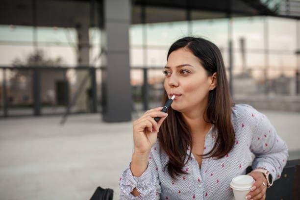 E-papierosy vs electric cigarettes A practical beginner friendly guide to risks benefits and best devices