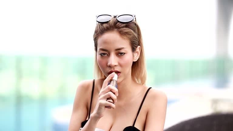 How đá gà trực tiếp thomo streaming works and electronic cigarette stick trends are shaping modern nightlife