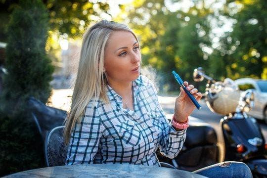 nha cai uy tin trusted guide to safe shopping and choosing the best electronic cigarette online store