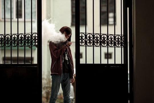 e papierosy and electronic cigarette vs traditional compared, a practical 2025 guide to health risks, cost and user experience