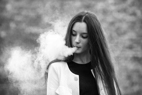 IBvape E-cigarete user review and practical tips with e cigarette vs normal cigarette health and cost comparison